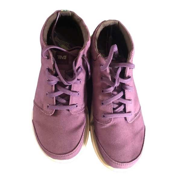 Teva Wander Chukka Casual Canvas Ankle Boot Shoe Sz. 6.5 Purple Lace Up Comfy - Picture 2 of 7
